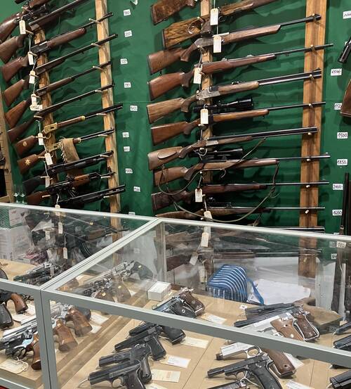 Bourse internationale aux armes de Lausanne